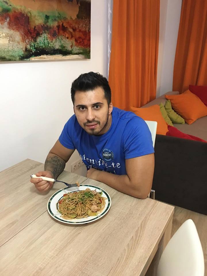 paste integrale cu mix din fructe de mare